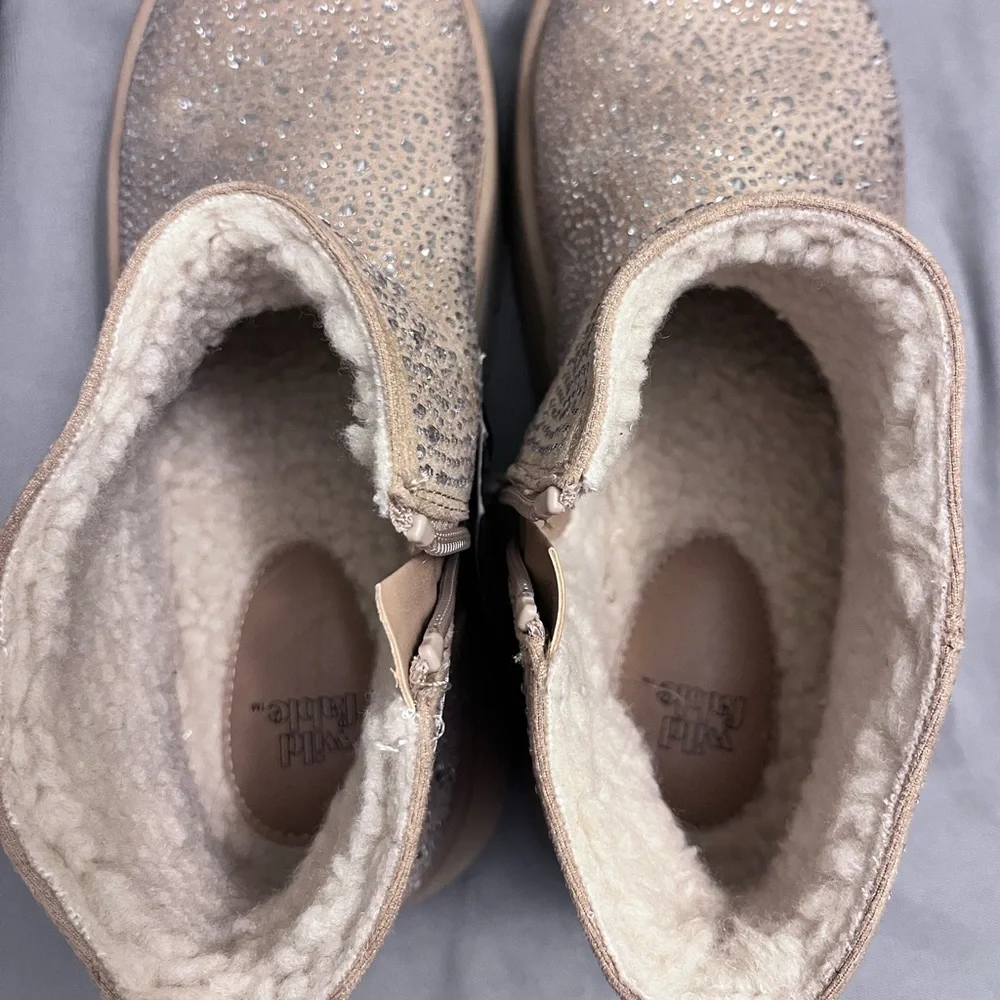 Wild Fable Women's Sparkling Ankle Boots NWT Size 8